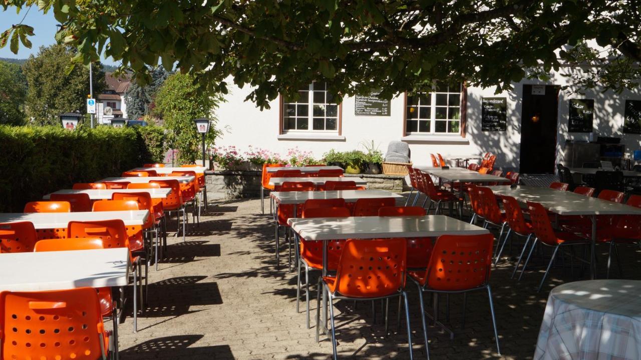 Hotel Restaurant Kreuz Kaiserstuhl Ngoại thất bức ảnh