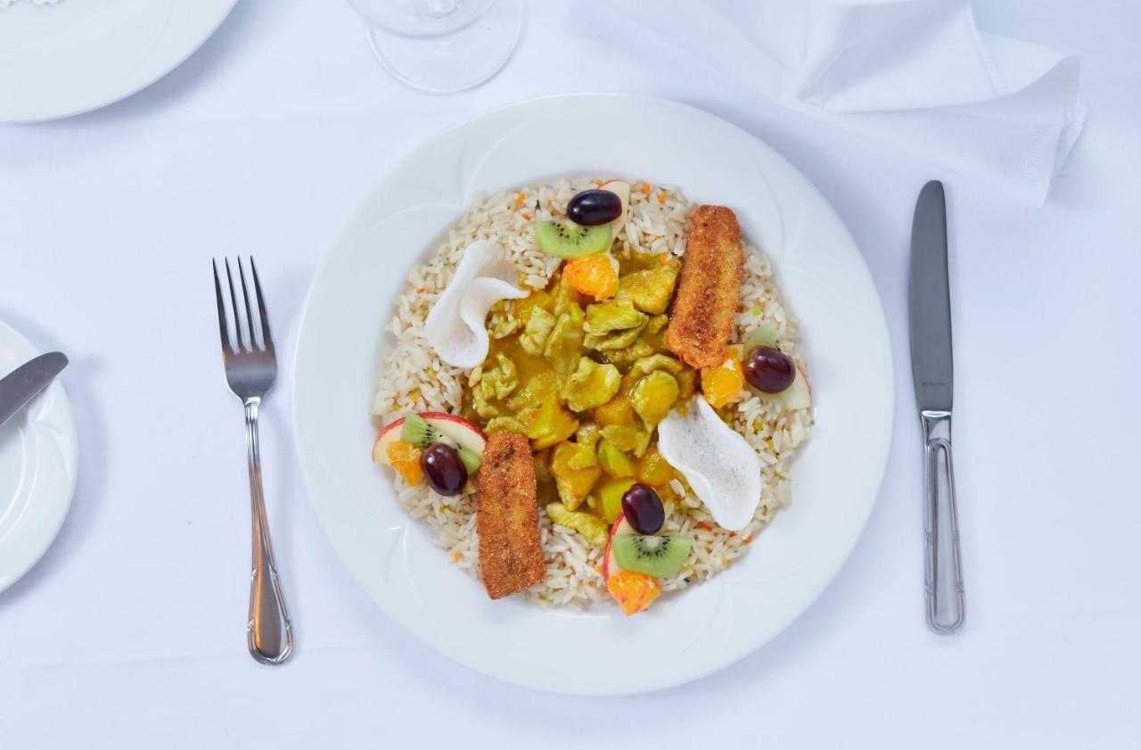 Hotel Restaurant Kreuz Kaiserstuhl Ngoại thất bức ảnh